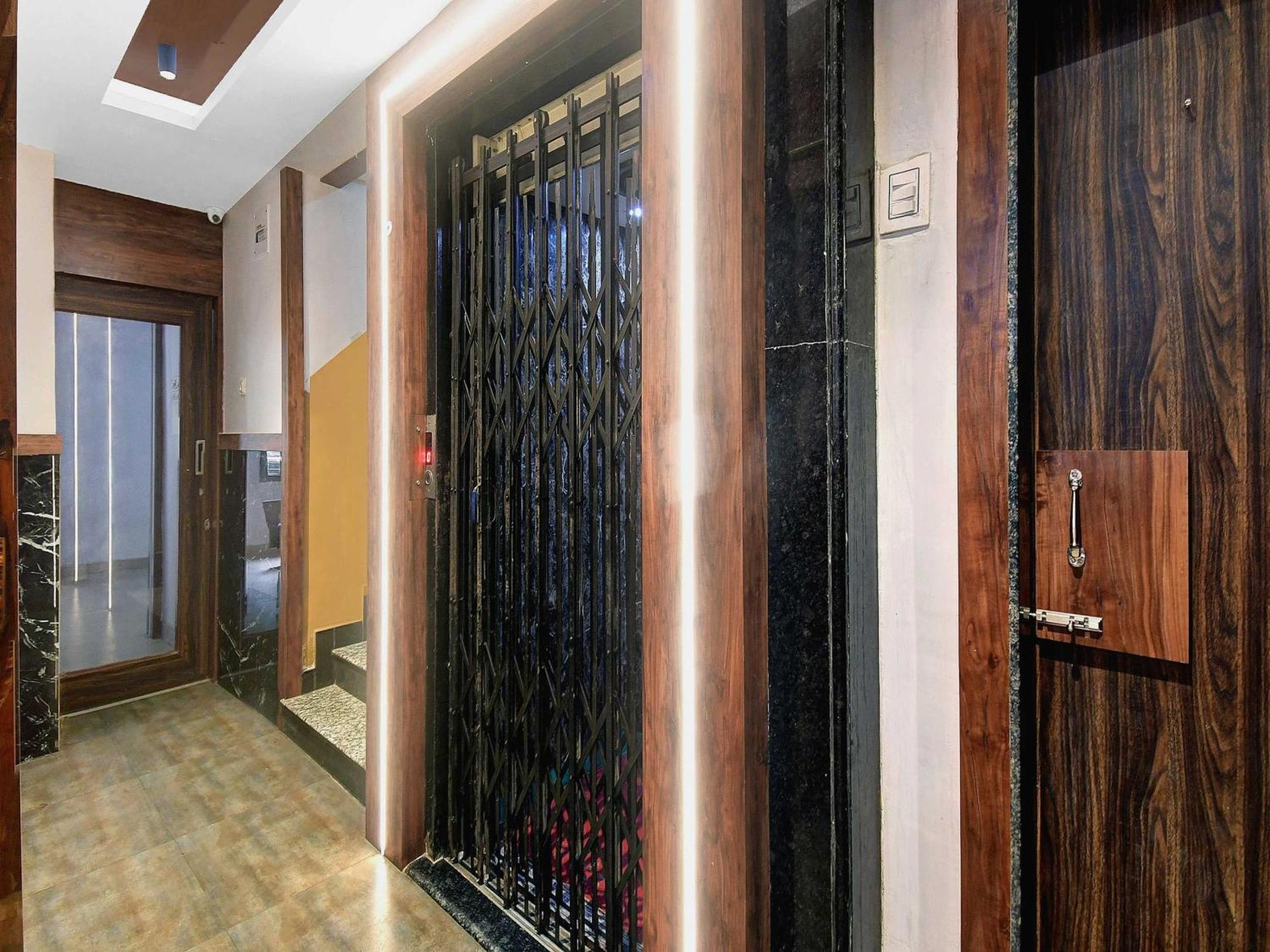 Hotel O Grand Lazeez Hāora Zewnętrze zdjęcie
